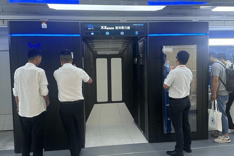 大带宽服务器助力企业信息高速公路